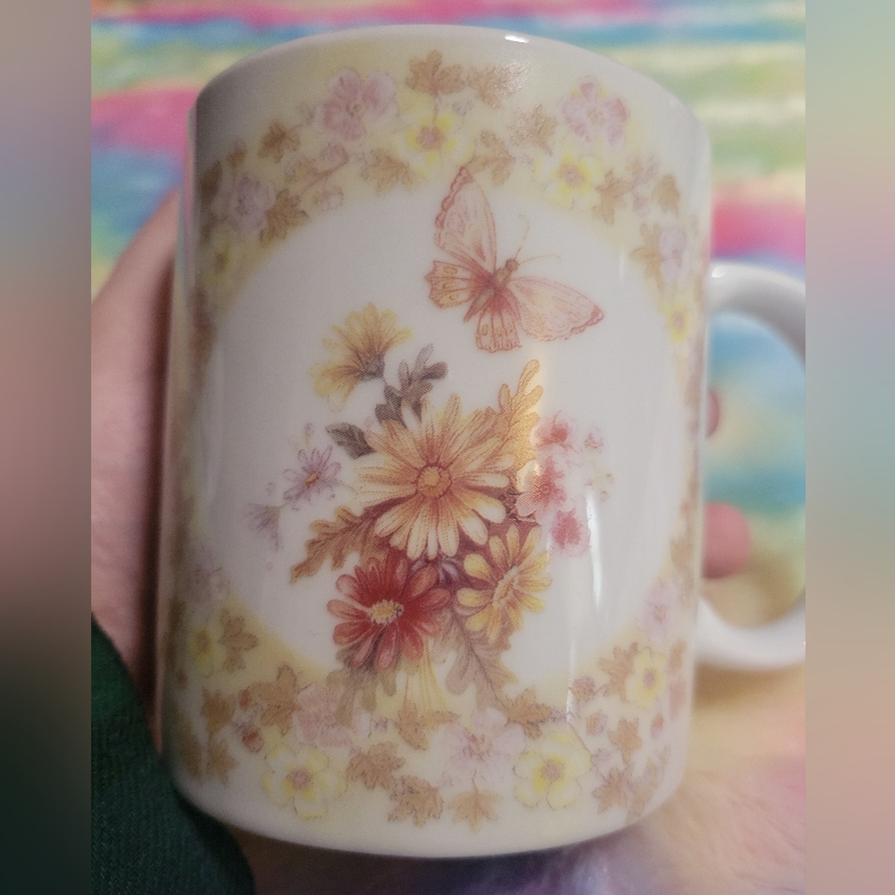 Floral & Butterflies Mug - Fairycore & Cottagecore